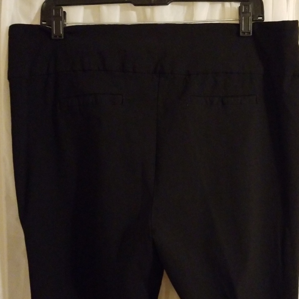 Dress pants - Picture 4 of 4